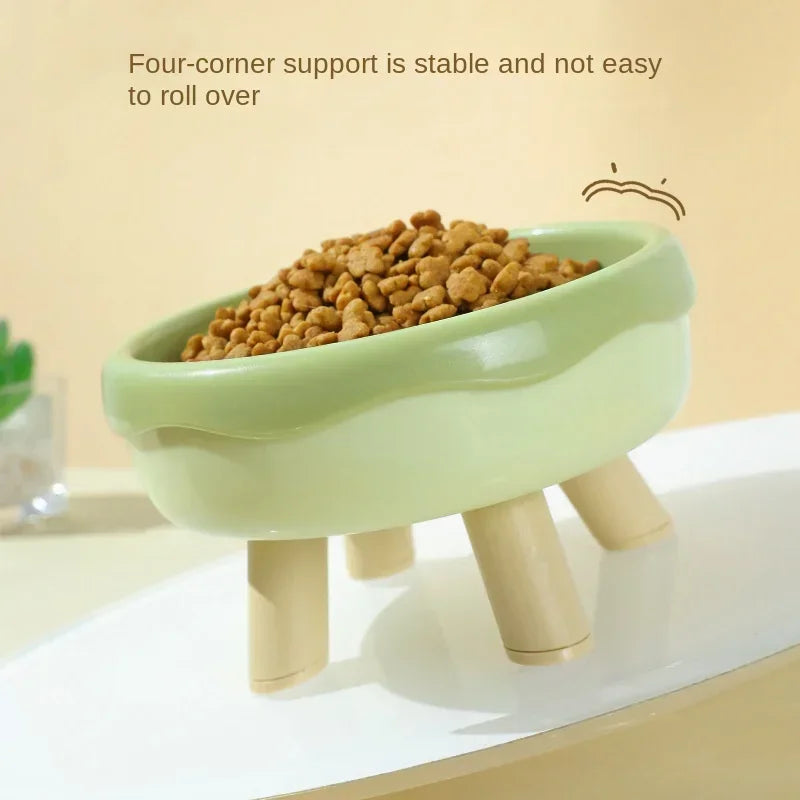 Katzen- & Hundenapf mit Nackenschutz – Stoßfest & Ergonomisch